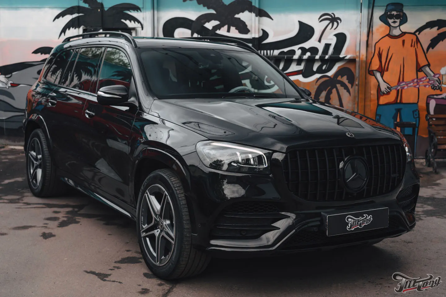 Что мы сделали с Mercedes GLS 400d? Часть 2: тотальный антихром экстерьера